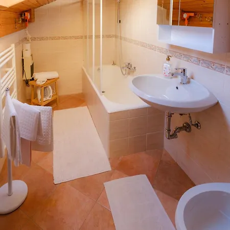 Mansarda Simonetta Apartament Esino Lario